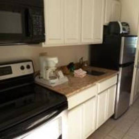 Imagen de la habitación del Hotel The Corsair and Cross Rip Oceanfront Resort. Foto 16