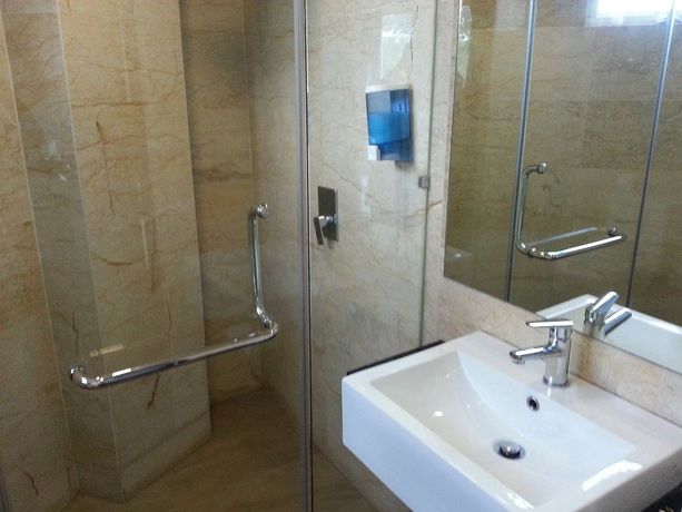 Imagen de los interiores del Hotel The Corum View. Foto 13