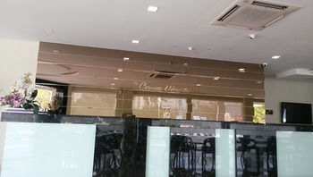 Imagen de la habitación del Hotel The Corum View. Foto 12