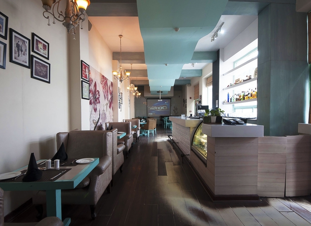 Imagen del bar/restaurante del Hotel The Corus. Foto 3