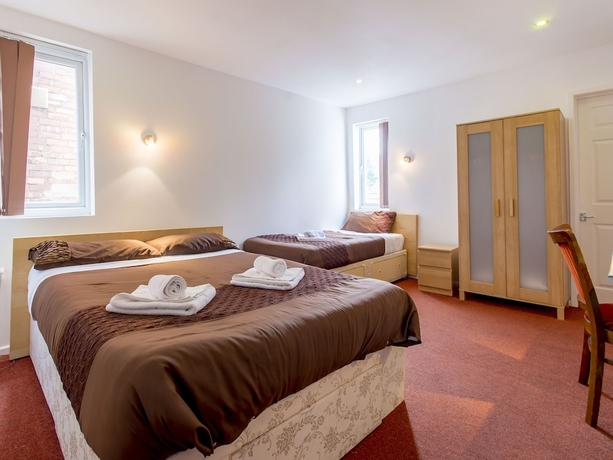 Imagen de la habitación del Hotel The Cotswold. Foto 9