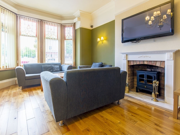 Imagen de los interiores del Hotel The Cotswold. Foto 17