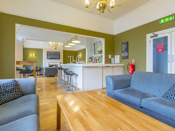 Imagen de los interiores del Hotel The Cotswold. Foto 18