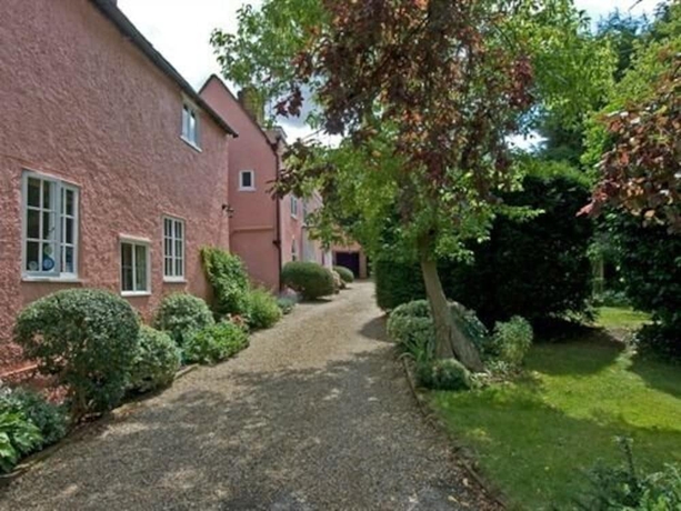 Imagen general del Hotel The Cottage Guest House. Foto 4