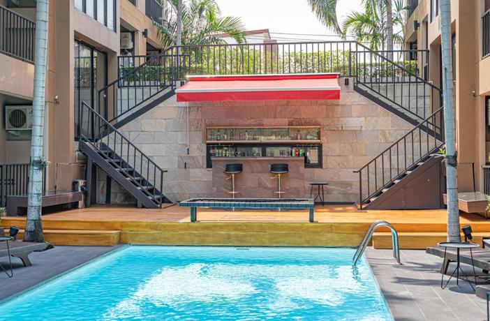 Imagen de la piscina del Hotel The Cottage Suvarnabhumi. Foto 11