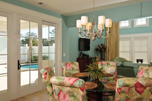 Imagen de la habitación del Hotel The Cottages At North Beach Plantation. Foto 6