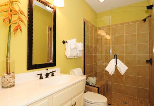 Imagen de la habitación del Hotel The Cottages At North Beach Plantation. Foto 15