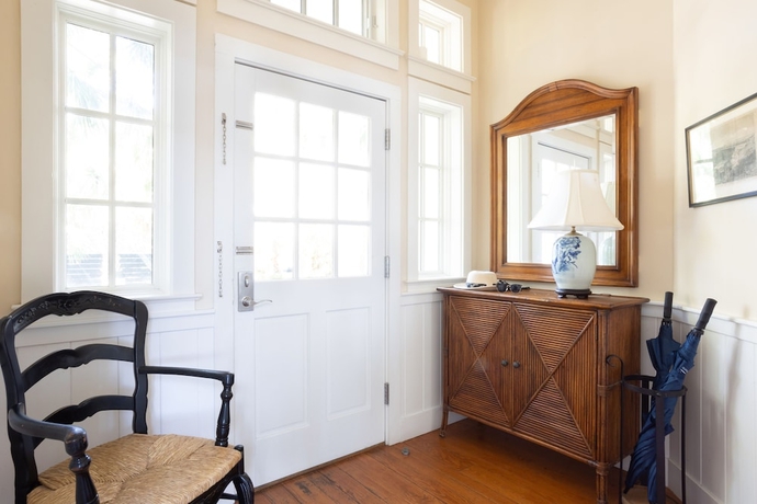 Imagen de los interiores del Hotel The Cottages on Charleston Harbor. Foto 11