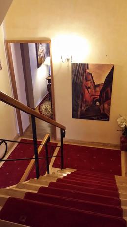 Imagen de los interiores del Hotel The Council. Foto 23