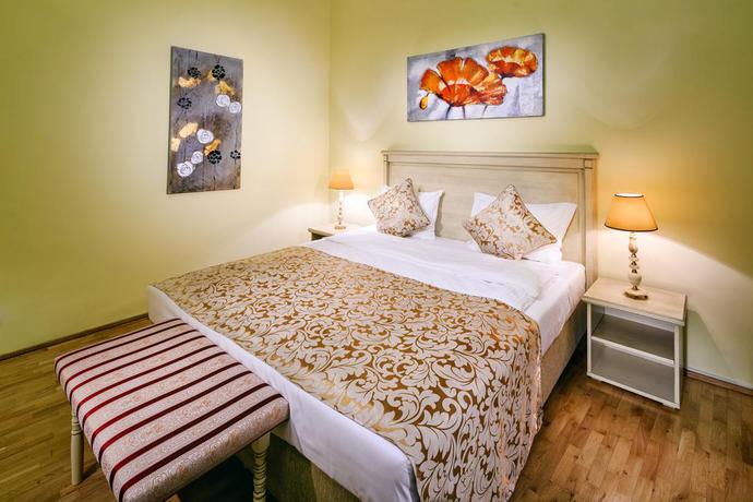 Imagen de la habitación del Hotel The Council. Foto 16