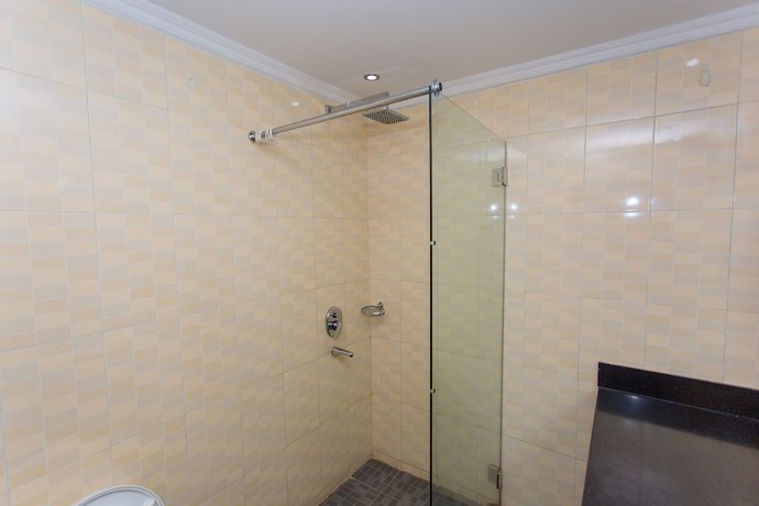 Imagen de la habitación del Hotel The Country Inn. Foto 8