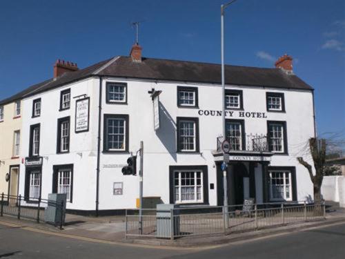 Imagen general del Hotel The County, Haverfordwest. Foto 2