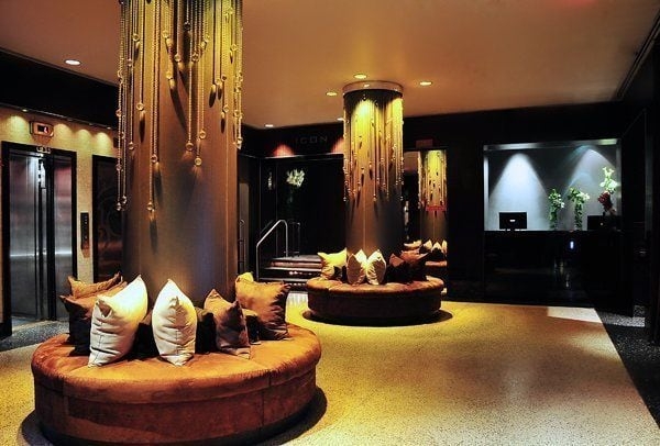 Imagen del bar/restaurante del Hotel The Court - A St Giles. Foto 3