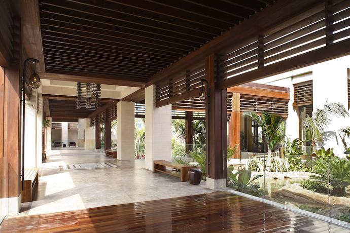 Imagen de los interiores del Hotel The Cove At Atlantis. Foto 18