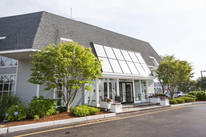 Imagen general del Hotel The Cove At Yarmouth. Foto 1