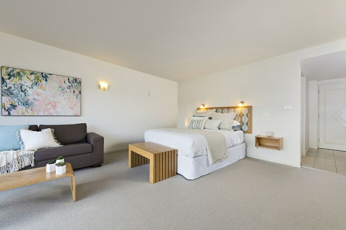 Imagen general del Hotel The Cove Kettering. Foto 25