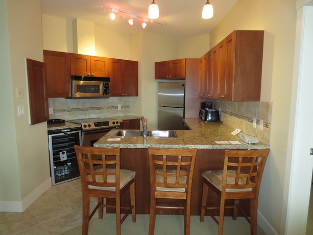 Imagen de la habitación del Hotel The Cove Lakeside Resort. Foto 10