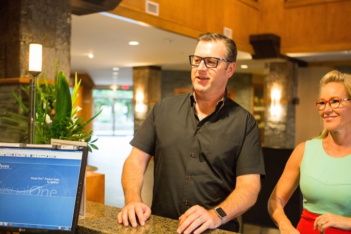 Imagen de los interiores del Hotel The Cove Lakeside Resort. Foto 15