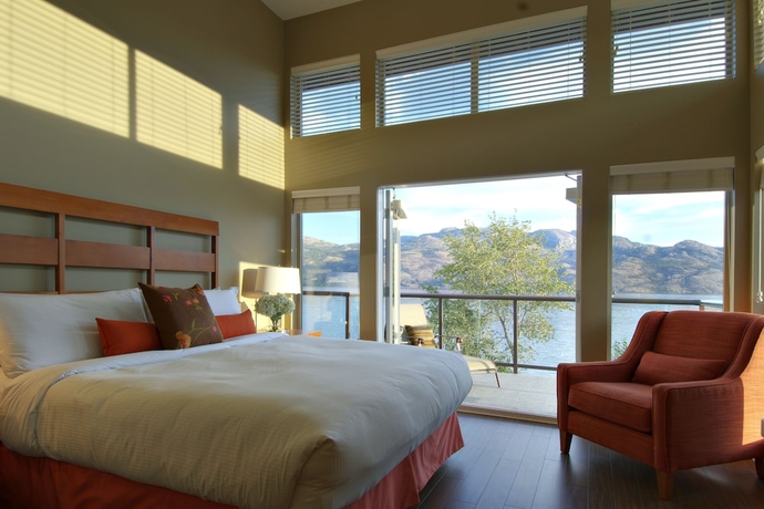 Imagen de la habitación del Hotel The Cove Lakeside Resort. Foto 12