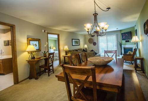 Imagen de la habitación del Hotel The Cove Of Lake Geneva. Foto 7