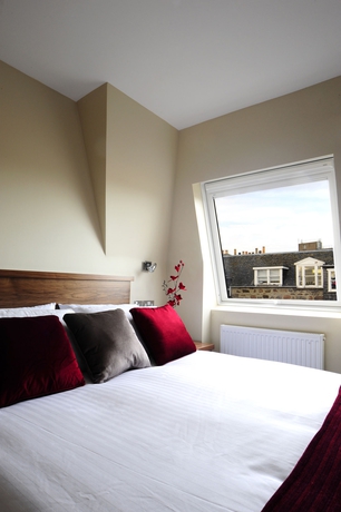 Imagen de la habitación del Hotel The Craibstone Suites. Foto 8