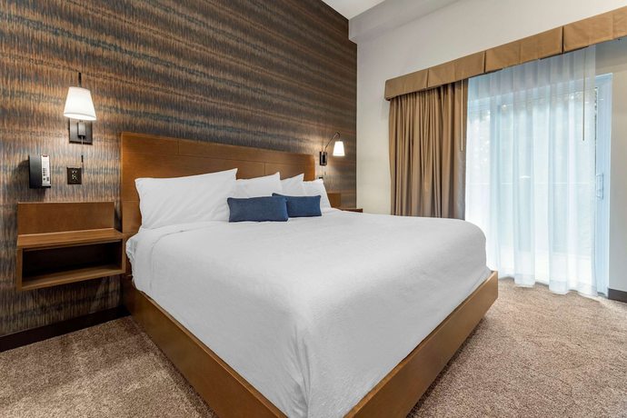 Imagen de la habitación del Hotel The Cranberry, Ascend Collection. Foto 13