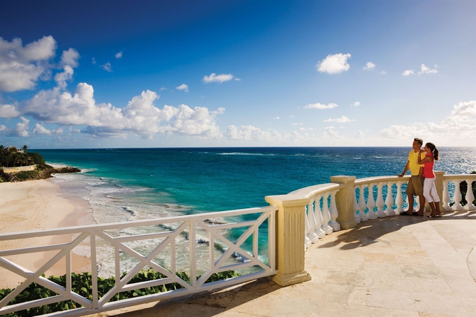 Imagen de los exteriores del Hotel The Crane Residential Resort. Foto 7