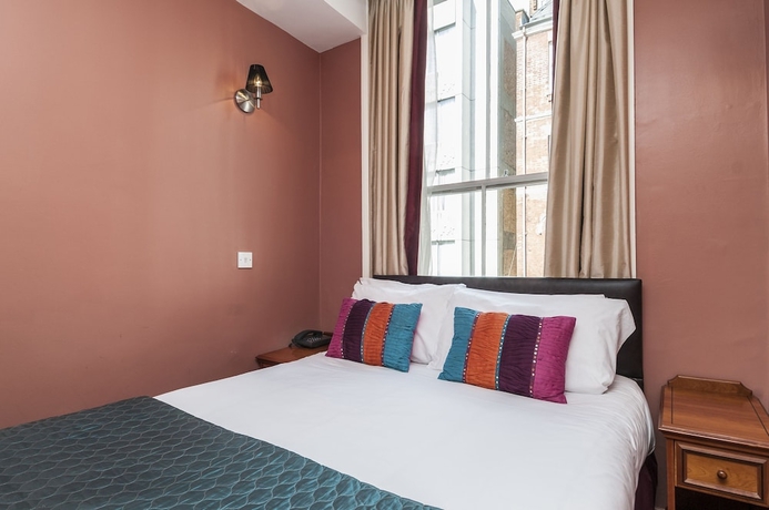 Imagen de la habitación del Hotel The Craven. Foto 5