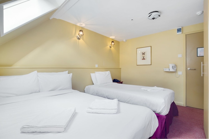 Imagen de la habitación del Hotel The Craven. Foto 11