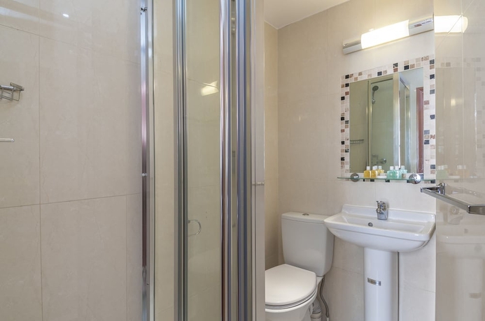 Imagen de la habitación del Hotel The Craven. Foto 16