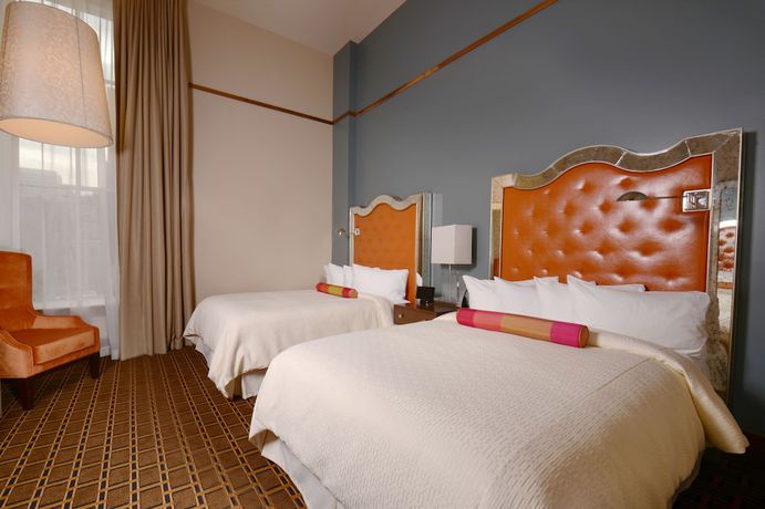 Imagen de la habitación del Hotel The Crawford. Foto 7