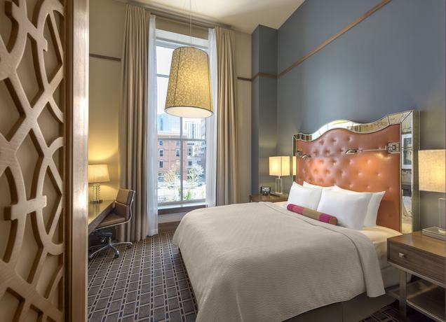 Imagen de la habitación del Hotel The Crawford. Foto 11