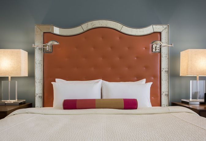 Imagen de la habitación del Hotel The Crawford. Foto 15