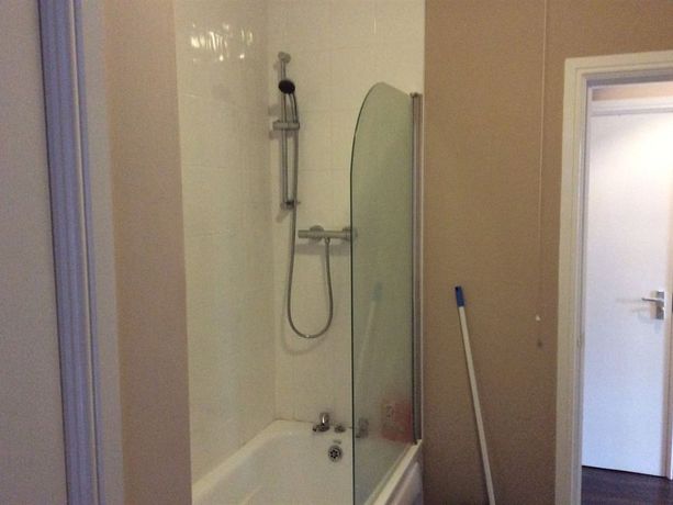 Imagen de la habitación del Hotel The Crescent Apartments. Foto 11