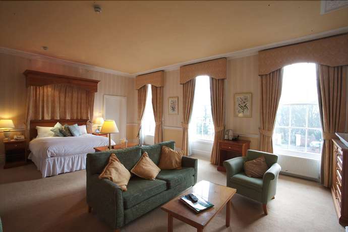 Imagen de la habitación del Hotel The Crescent. Foto 12