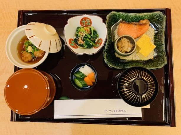 Imagen del bar/restaurante del Hotel The Crest Kashiwa. Foto 3
