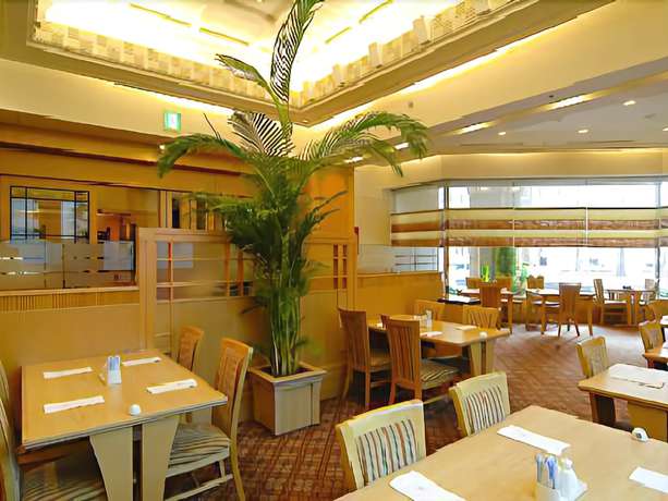 Imagen del bar/restaurante del Hotel The Crest Kashiwa. Foto 5