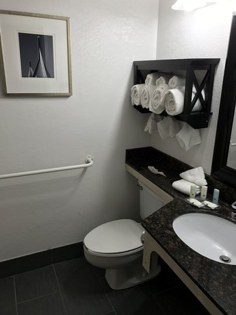 Imagen de la habitación del Hotel The Cromwell Inn. Foto 2