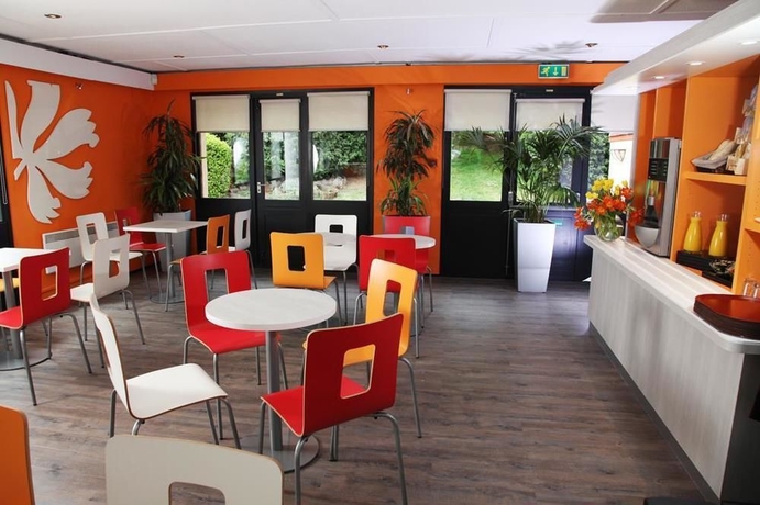 Imagen del bar/restaurante del Hotel The Crossway Hotel, Coventry Walsgrave, Part of AG Collection. Foto 6