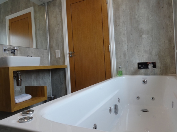 Imagen de la habitación del Hotel The Crossways. Foto 13