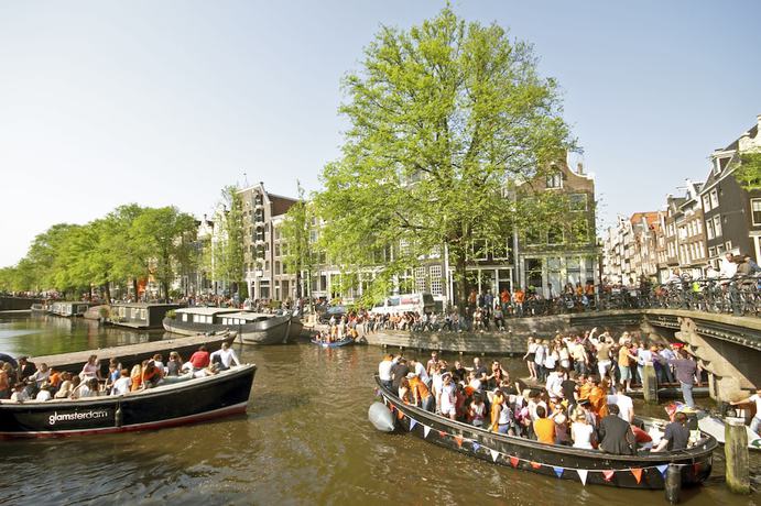 Imagen de los exteriores del Hotel The Crown, &Aacute;msterdam. Foto 17