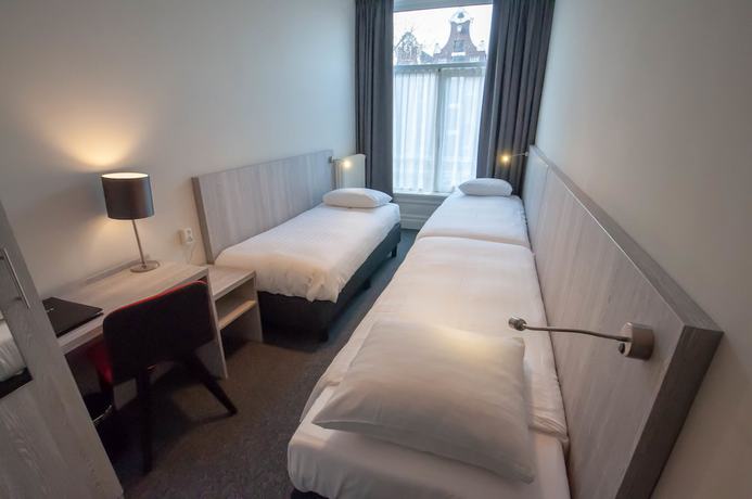 Imagen de la habitación del Hotel The Crown, &Aacute;msterdam. Foto 8
