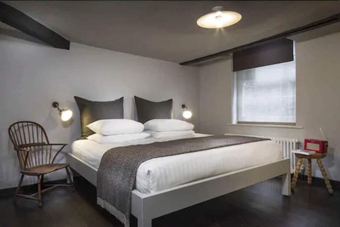 Imagen de la habitación del Hotel The Crown, Amersham. Foto 5