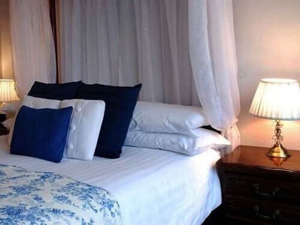 Imagen de la habitación del Hotel The Crown House. Foto 10