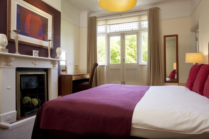 Imagen de la habitación del Hotel The Crown Inn, Londres. Foto 3