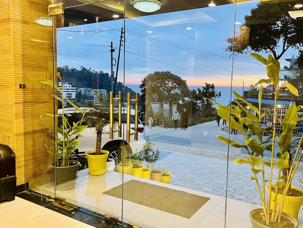 Imagen general del Hotel The Crown, Khaniara. Foto 14