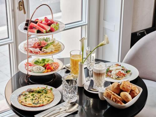 Imagen general del Hotel The Crown Krakow - Handwritten Collection. Foto 4