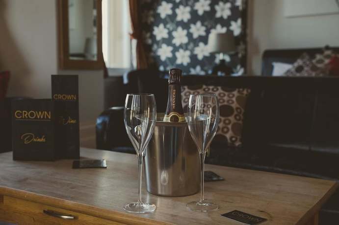 Imagen del bar/restaurante del Hotel The Crown, Lancaster. Foto 3