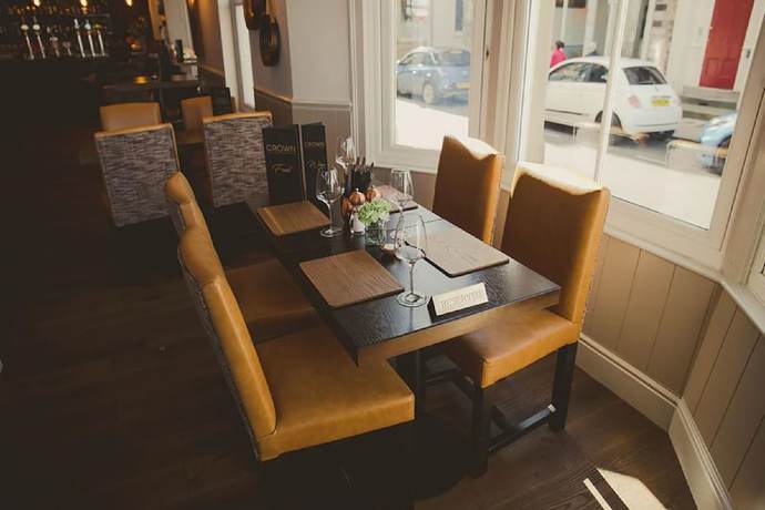 Imagen del bar/restaurante del Hotel The Crown, Lancaster. Foto 6