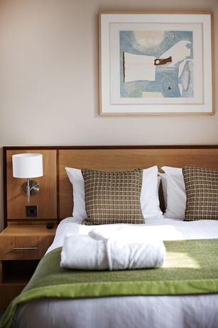 Imagen de la habitación del Hotel The Crown London Hotel, Cricklewood North West London, WorldHotels Distinctive. Foto 5